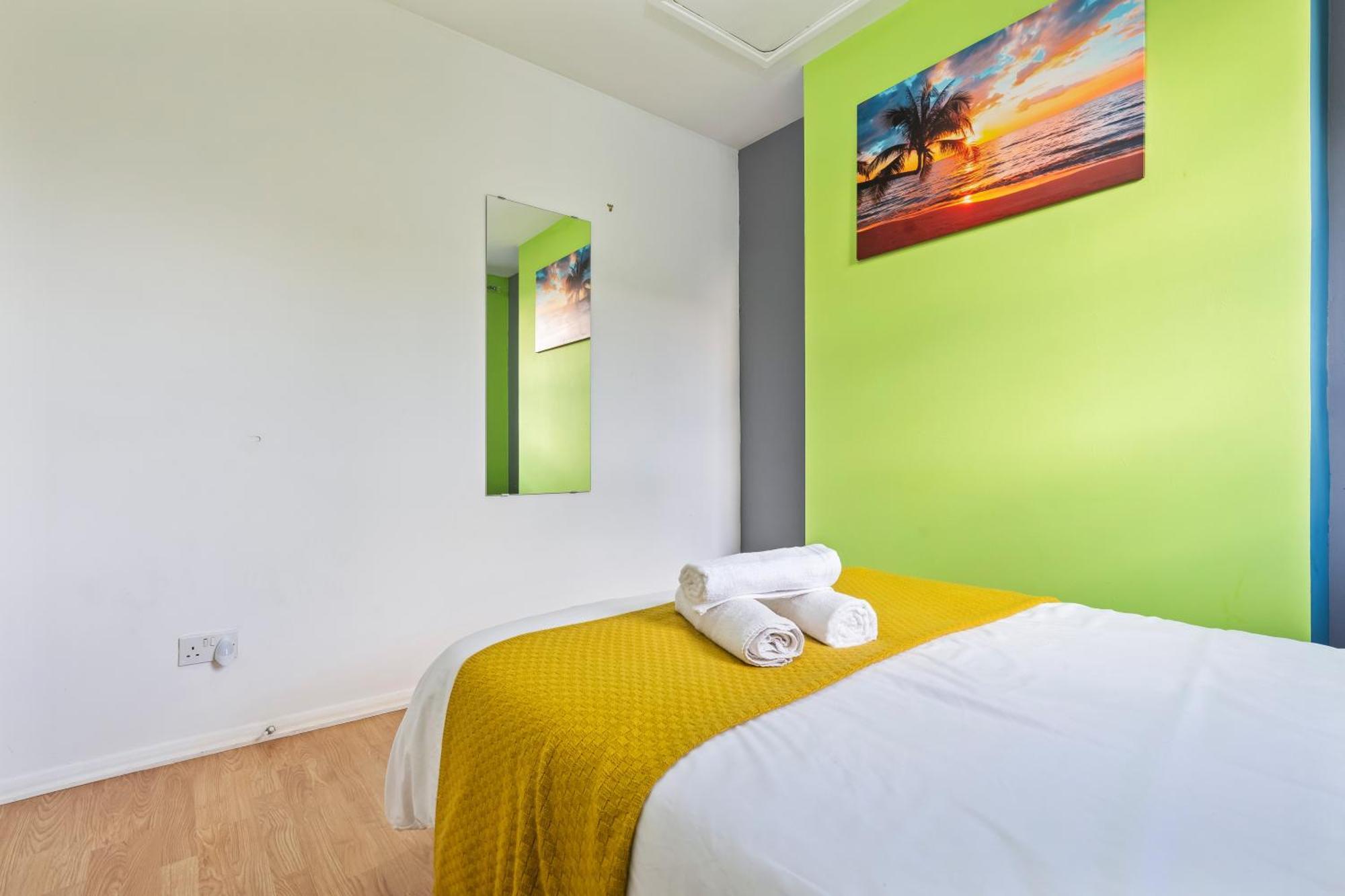 Impeccable 4-Bed House In Brixton London Villa Екстериор снимка